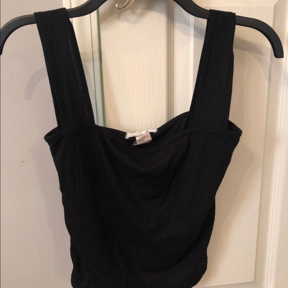 crop top